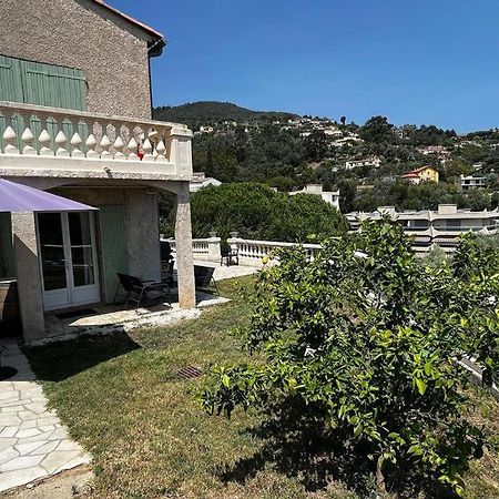 Appartement En Rez De Villa Beausite Mandelieu-la-Napoule Exterior photo
